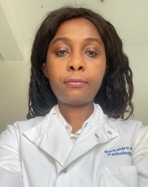 Dr. Jessica Acquah